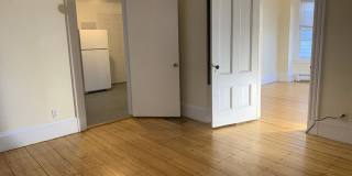 547 Broadway Gallery 3