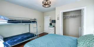 201 N Portland Ave Gallery 19