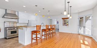 Downtown Napa 3 bed 2 bath single level home Gallery 22