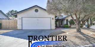 Great Ridgecrest 4 Bedroom Home Gallery 1