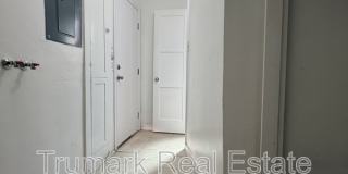 729 South Street Gallery 24
