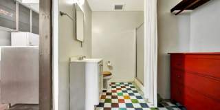 2441 3rd Street Gallery 17