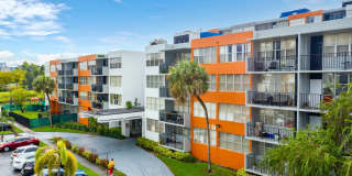 Grand Island Square - 3 Miles to Aventura Mall Gallery 24