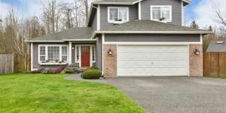 Gorgeous Home in Cul-de-sac that backs Greenbelt Gallery 1
