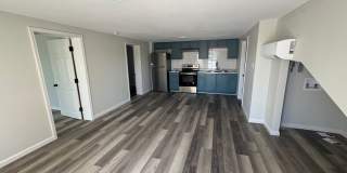 2402 S 20th Unit A - Downstairs unit Gallery 7