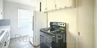 4324 North Iroquois Avenue Gallery 5