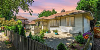 Charming updated 1920s 3BD 3BA Gallery 1