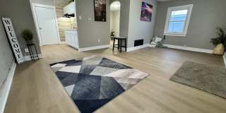 1 bed, 1 bath home for rent in Waterloo Gallery 1