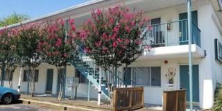 255 W Ocean View Ave Unit 6 255 W Ocean View Ave Unit 6 Gallery 1