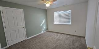 3 Bed 2 Bath Condo in Heart of Eagle Mountain Gallery 17