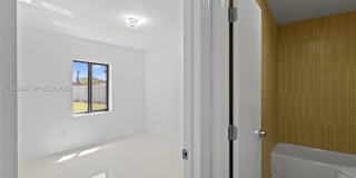 1640 NE 183 ST Gallery 27