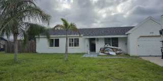 458 Southwest Bridgeport Drive Gallery 1