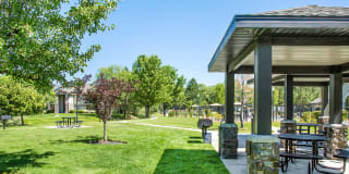 Maison's Landing Gallery 10