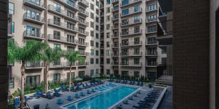 Canal 1535 Gallery 17