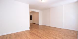 384 Bergen Street Gallery 16