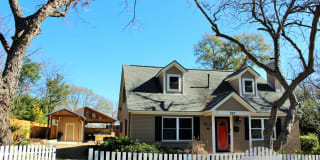 705 South Baylor Street Gallery 1