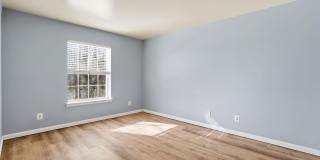 5902 COVE LANDING Road unit: 203 Gallery 3