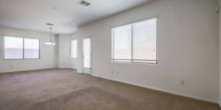 4 BEDROOM HOUSE IN HENDERSON!! Gallery 6