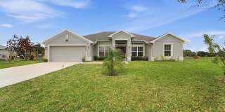 5923 Northwest Brianna Court 5923 Northwest Brianna Court Gallery 1