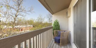 Bradley House Apartments Gallery 13