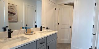 Fully Furnished 5 Bed, 3.5 Bath Located In East Nashville's McFerrin Park Neighborhood! Lawn Care Included! Gallery 25