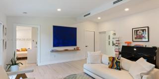 1945 Alamanda Dr Gallery 13
