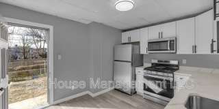 1725 Hollins St Gallery 12