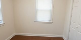 Charming 4 Bedroom-No Broker Fee Gallery 13