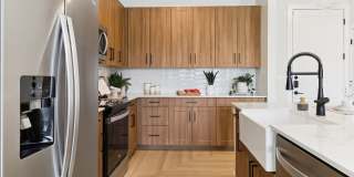 The Brentwood Gallery 4