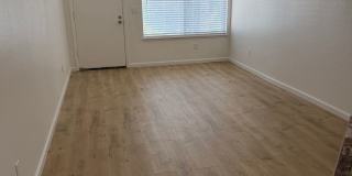 Fair Oaks 2bd/2ba Duplex with Garage Gallery 3