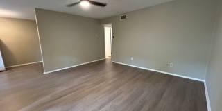 3830 D Country Club Gallery 9