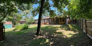 Brilliant Home on a Large Lot with Everything! Gallery 28