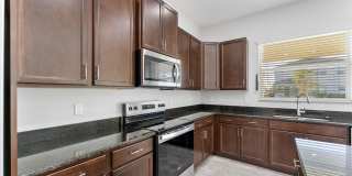 5747 Shore Pine Place Gallery 10