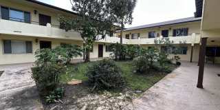 400 Oakridge Boulevard Gallery 2