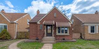 10933 S Avenue H Gallery 1