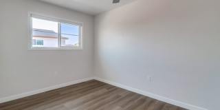 Welcome to your ideal rental in the charming community of Imperial Beach! Gallery 27