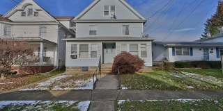 2211 Brown Avenue Gallery 2