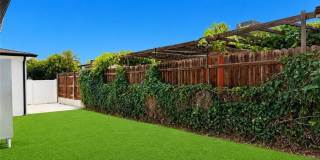 12542 Emelita Gallery 10