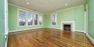Stunning Tudor-style 4BR/3.5BA home in a prime, unbeatable location! Gallery 27