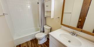 526 Melton Street - A Gallery 12