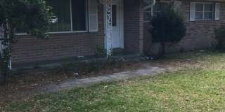 1202 Glenridge Dr Gallery 1