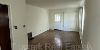651 W Glenoaks Blvd Gallery 1