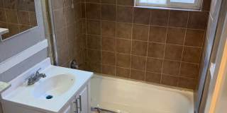 1336 1/2 West 94th Street - 1340 1/2 Gallery 3