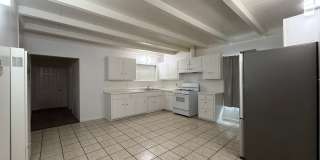 4 Bedroom 2 Bathroom House with Fenced Yard & 1 Car Garage 4 Bedroom 2 Bathroom House with Fenced Yard & 1 Car Garage Gallery 31