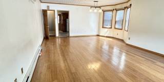 221 Bauer St Gallery 2