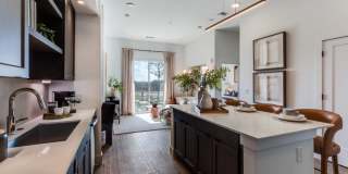 Pearl Bee Cave Gallery 1