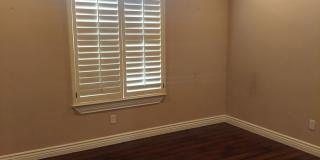 4 BEDROOM 3 BATHROOM HOME Gallery 42