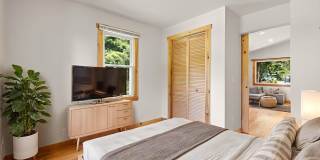 Unique 2-Bedroom, 1-Bathroom with Loft Space and Fenced-In Yard in Oakley Gallery 5