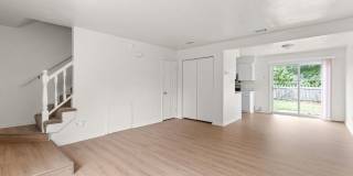 Greenbrier Living Near Shopping, Dining & Major Chesapeake Conveniences at this COMPLETELY REHABBED 2BR, 1.5BA Townhouse! Gallery 8