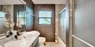 2889 NE 35th St Gallery 79